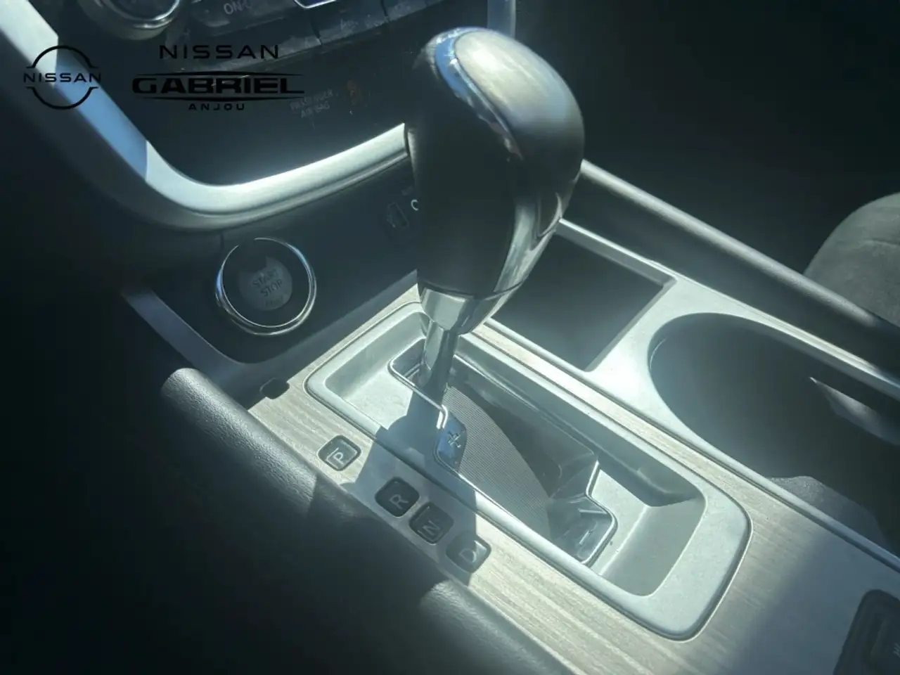 Nissan Murano снимка Nissan Murano