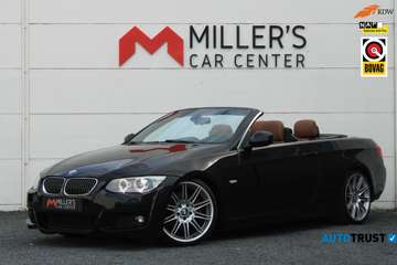 3-serie Cabrio 325i High Executive Camera Carplay