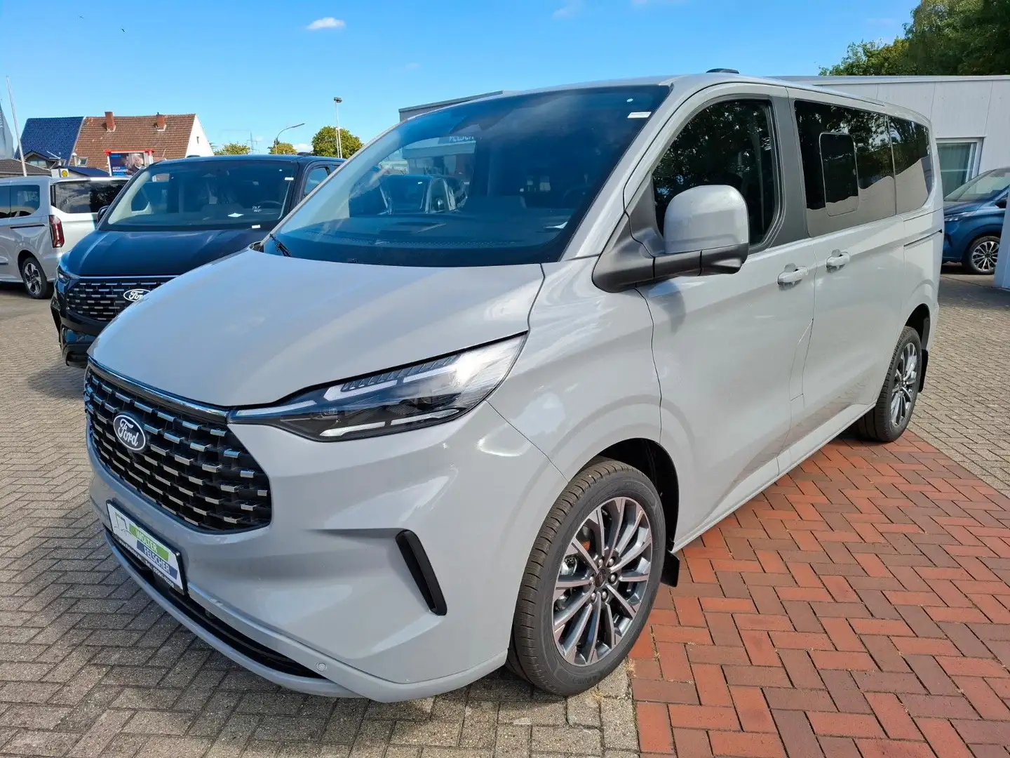 Ford Tourneo Custom 2.0 L1 Titanium X Matrix ACC AGR Grau - 1