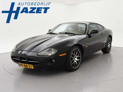Jaguar XK8 4.0 V8 Coupé | CAMERA | LEDER | STOELVERWARMING