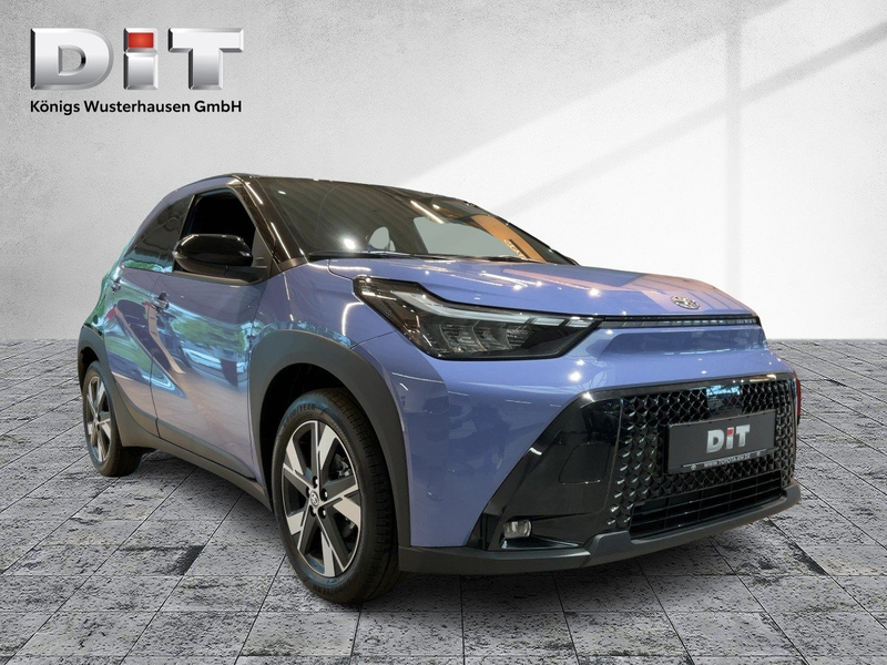 Toyota Aygo 1.5 Teamplayer ACC LED Navi SHZ Kam. PDC — photo 8