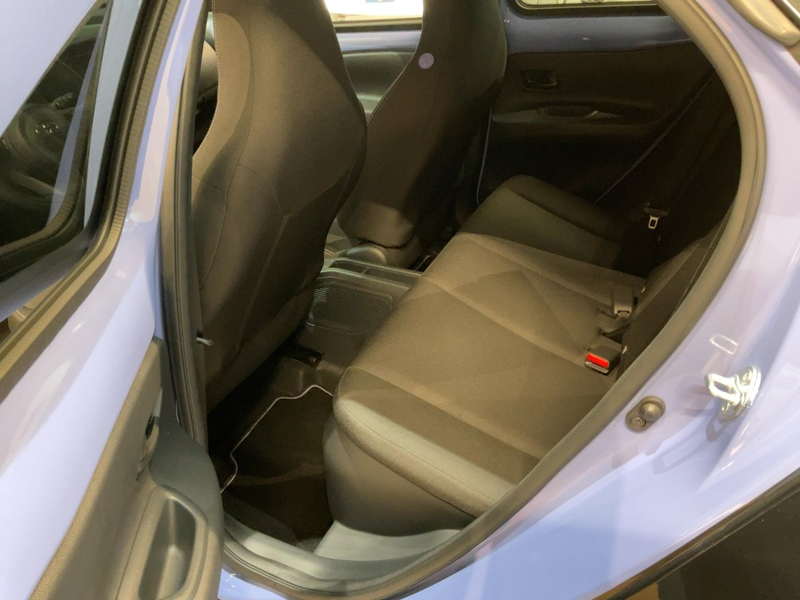 Toyota Aygo 1.5 Teamplayer ACC LED Navi SHZ Kam. PDC — photo 10