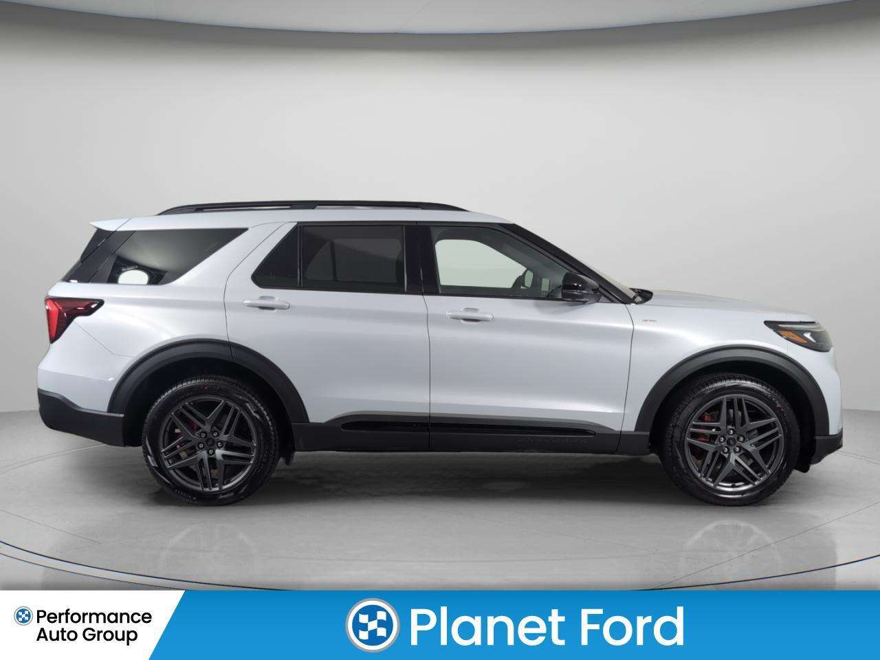 2026 Ford Explorer ST-Line 2.3L ECOBOOST ENGINE SPACE WHITE METALLIC — снимка 4