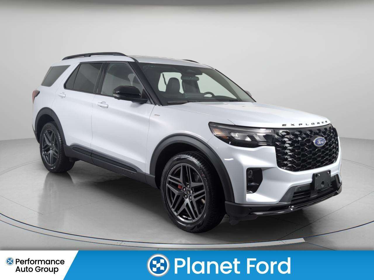 2026 Ford Explorer ST-Line 2.3L ECOBOOST ENGINE SPACE WHITE METALLIC — снимка 3