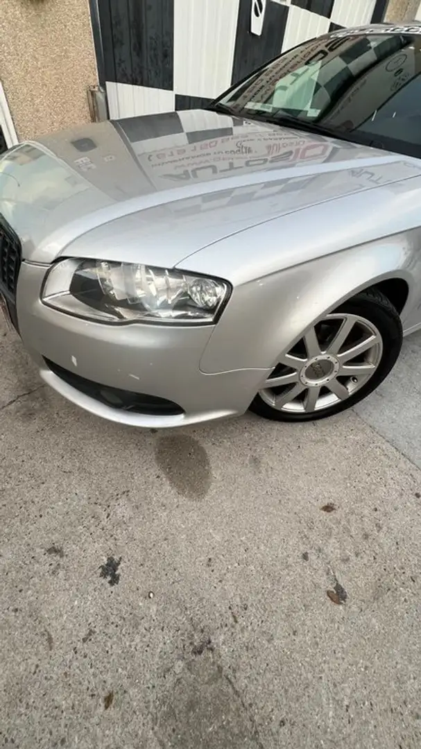 Audi A4 2.0tdi 140 cv Gris - 2