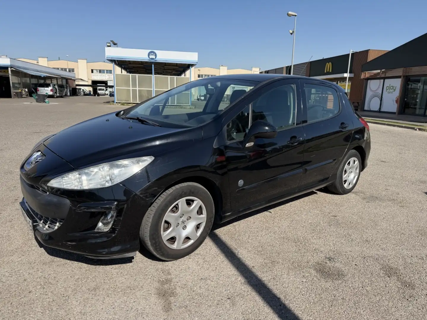 Peugeot 308 1.6 VTi Envy Negro - 1