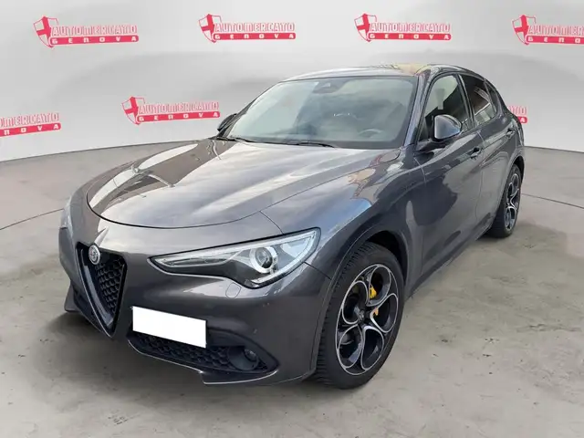 Alfa Romeo Stelvio 2.2 Turbo Diesel 210CV Veloce AT8 Q4