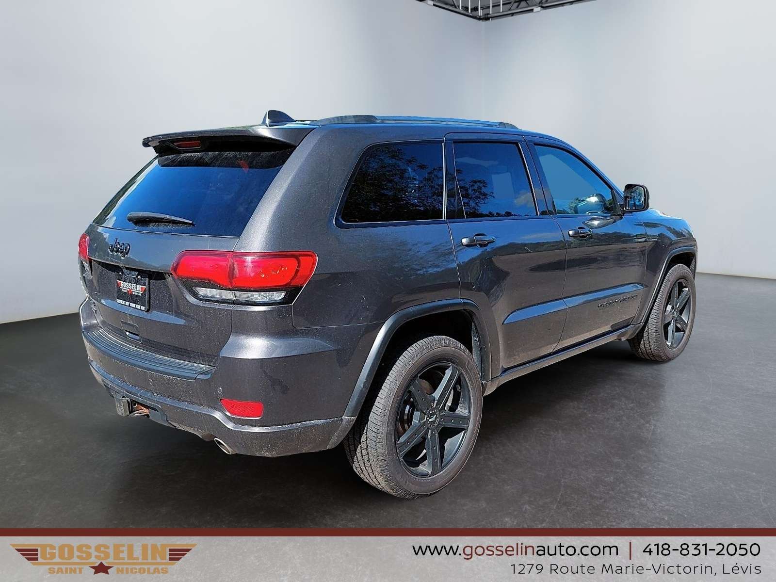 2020 Jeep Grand Cherokee Altitude 4x4 — снимка 1