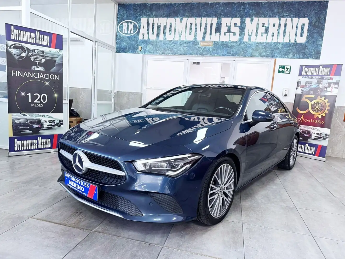 Mercedes-Benz CLA 180 d Business Line 8G-DCT Bleu - 1