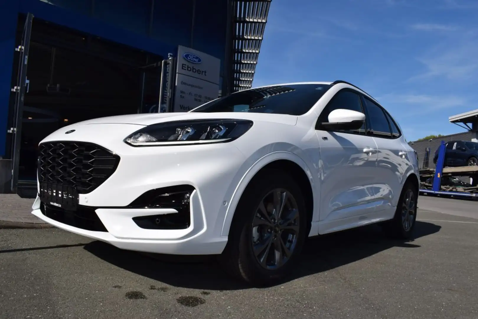 Ford Kuga ST-Line 2.0l EcoBlue 120PS Automatik Weiß - 1