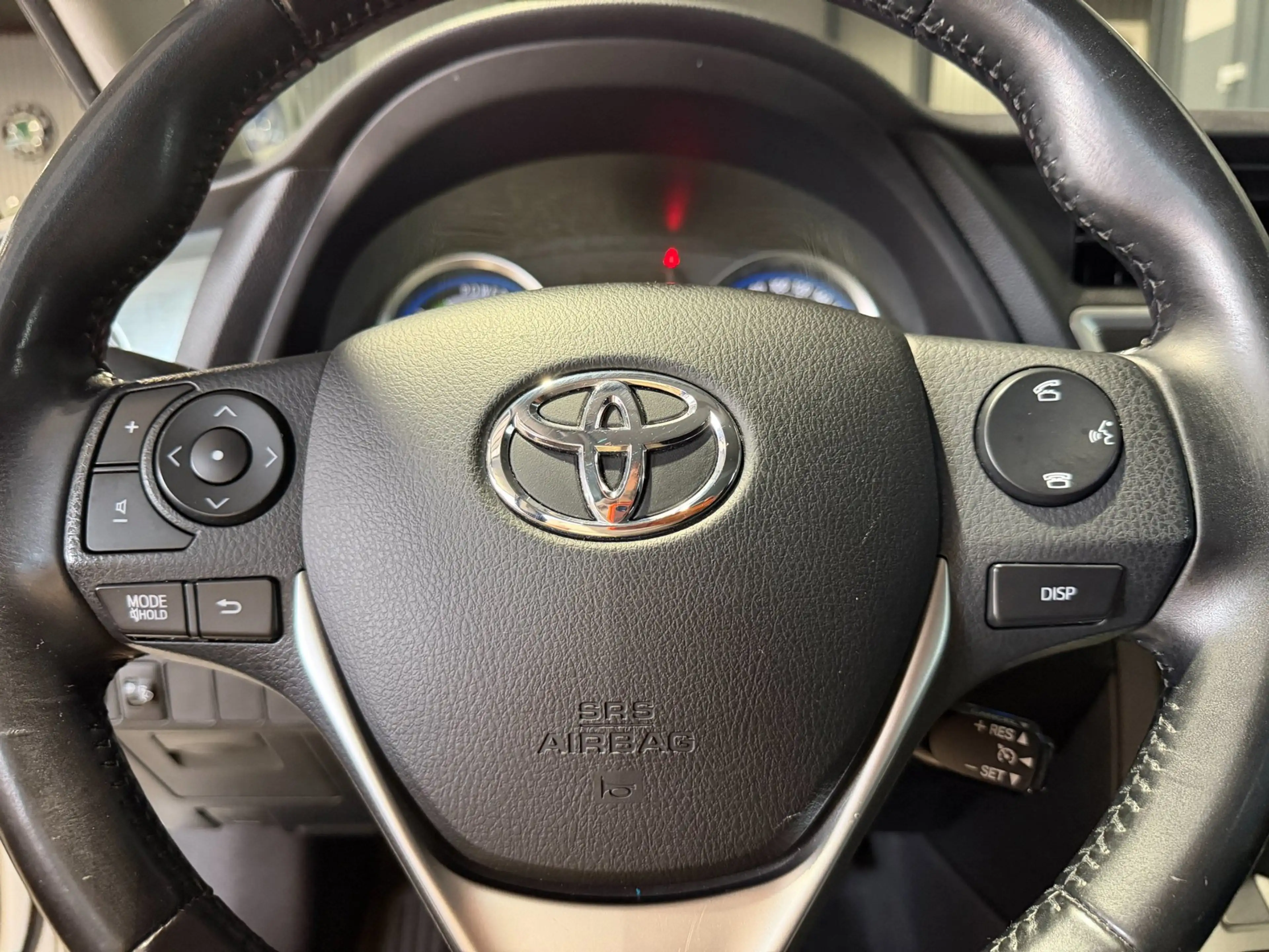 Toyota Auris Touring Sports 1.8 Hybrid Aspiration Onderhouden C — photo 14