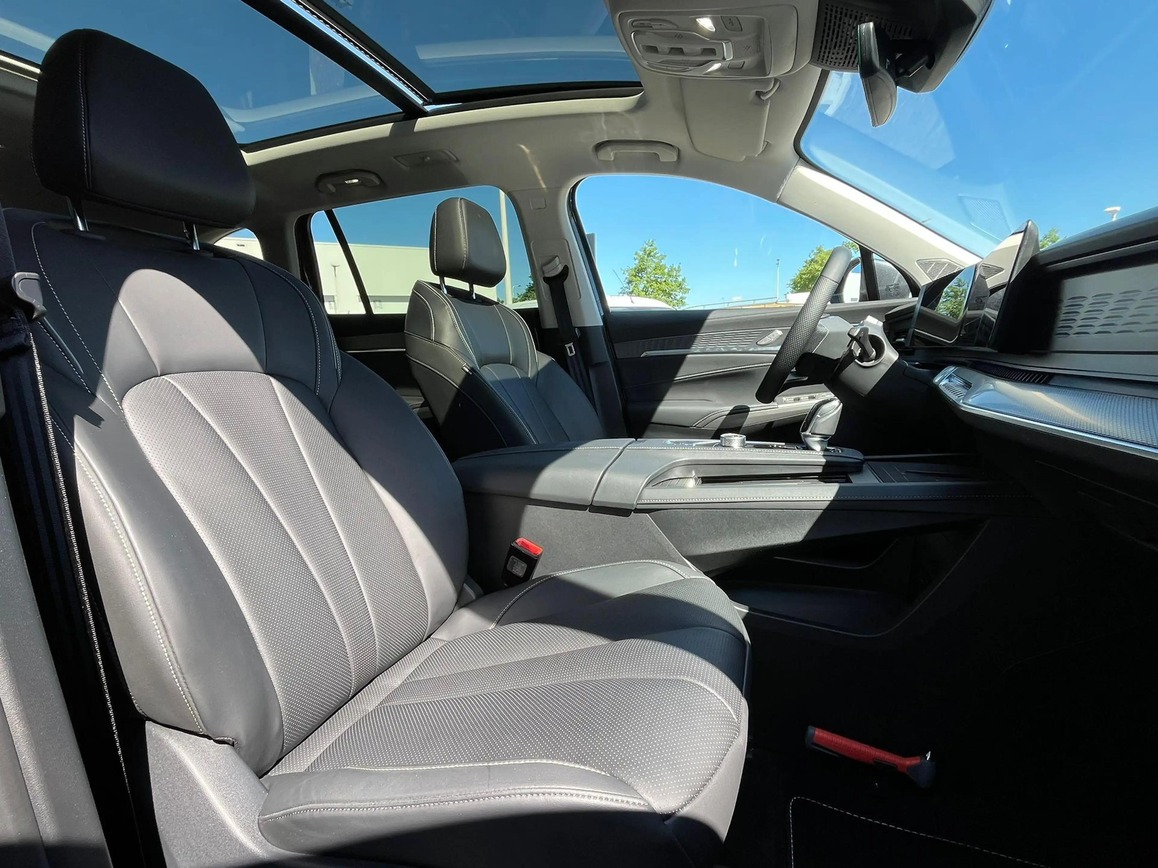 MG MGS9 1.5 PHEV Aut. Premium | Panoramadak | Led Sfeerlic — photo 7