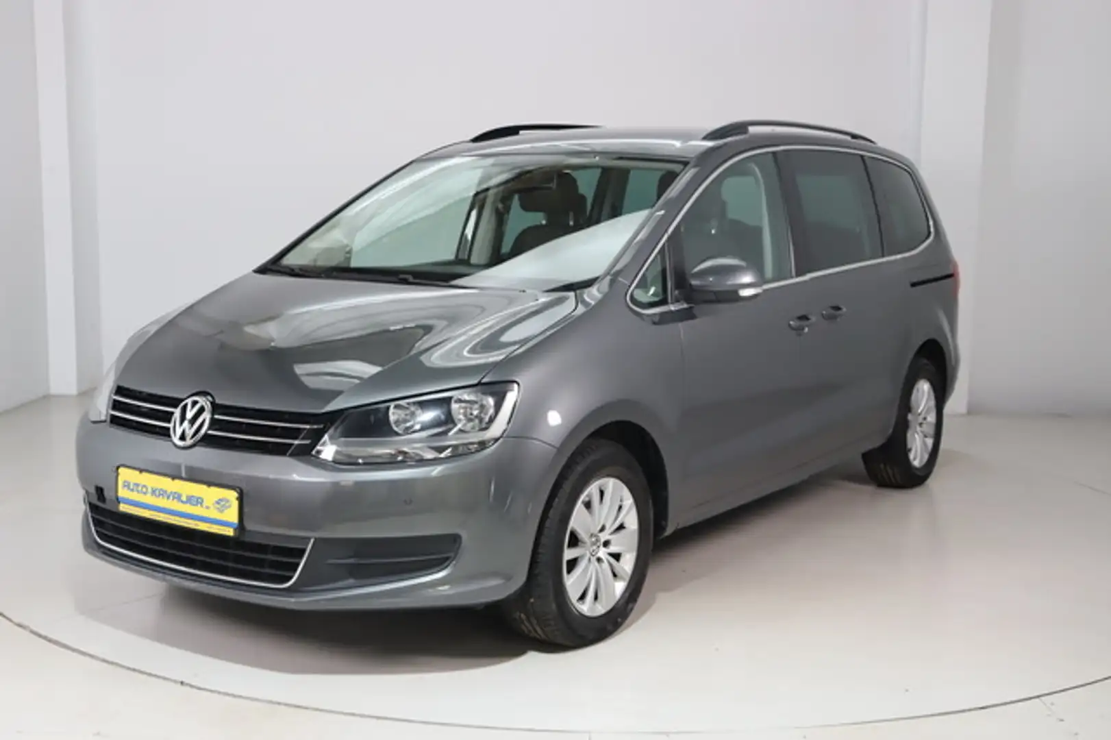Volkswagen Sharan 2.0 TDI 4MOT Comfortline * Navi * 1.Hand Grijs - 1