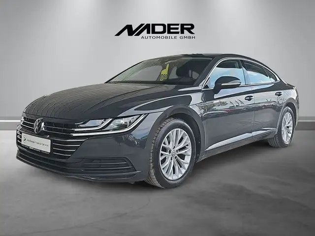 Volkswagen Arteon | Composition Media | Front Assist | Lane