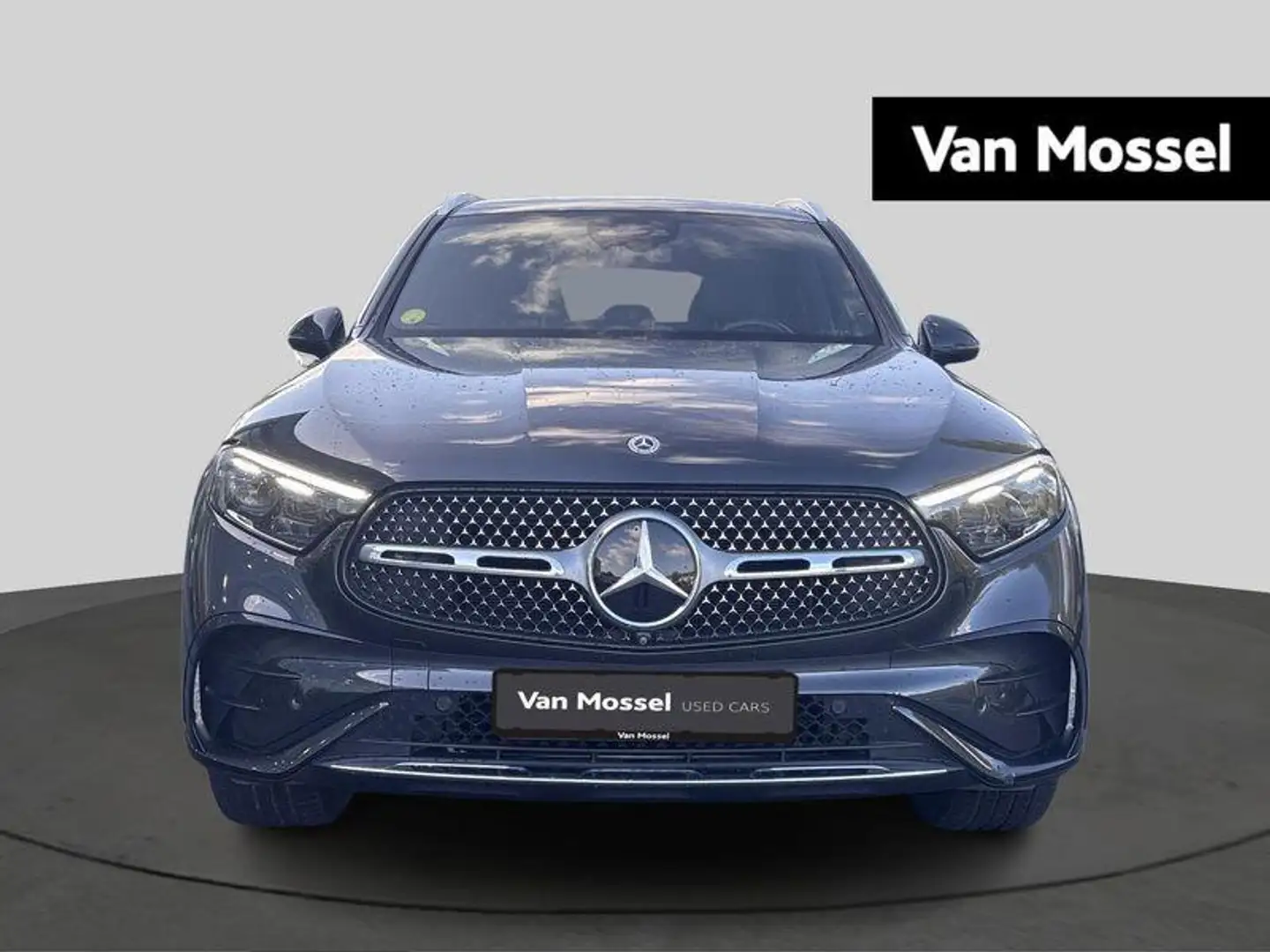 Mercedes-Benz GLC 300 de 4M AMG Line + DIGITAL LIGHT + PANO DAK + HEAD U Gris - 2