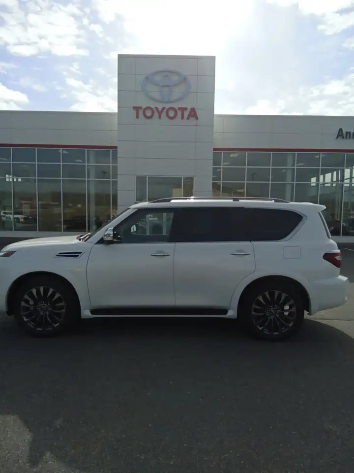 2023 Nissan Armada