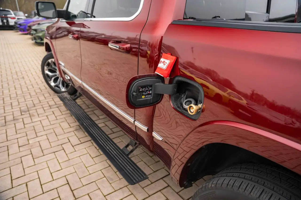 Dodge RAM 2023 — фото 15