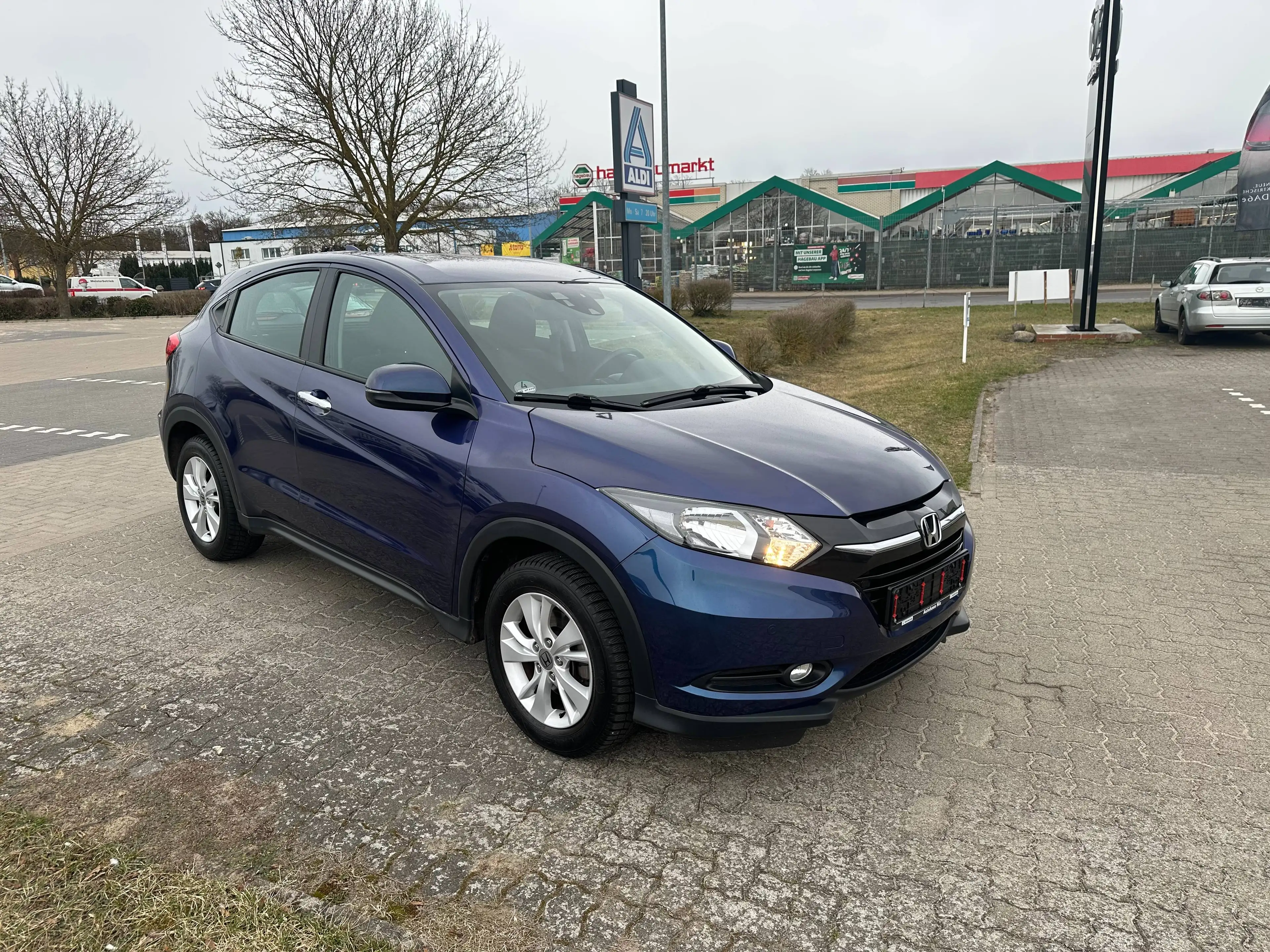 Honda HR-V Elegance — photo 2