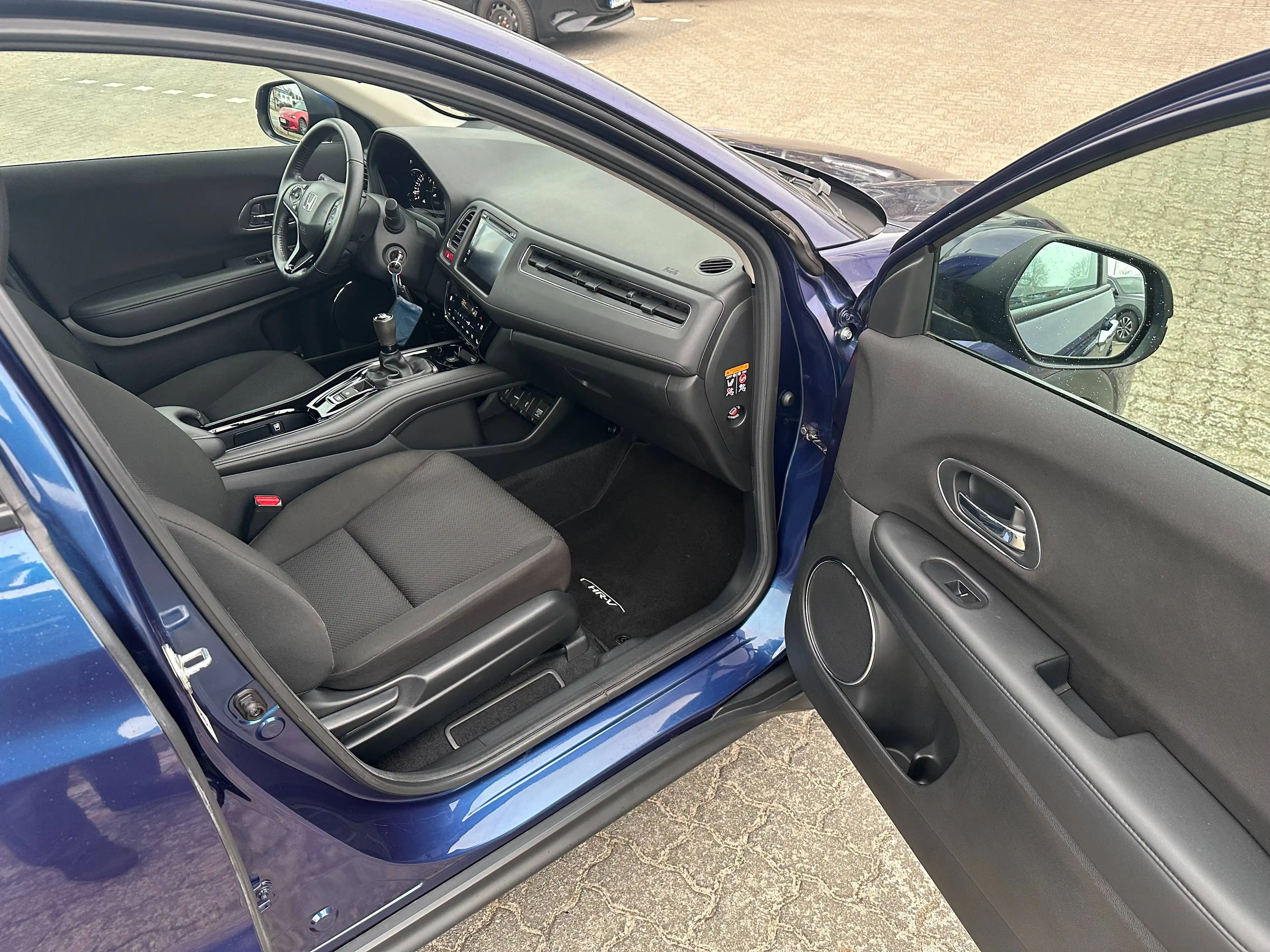 Honda HR-V Elegance — photo 7