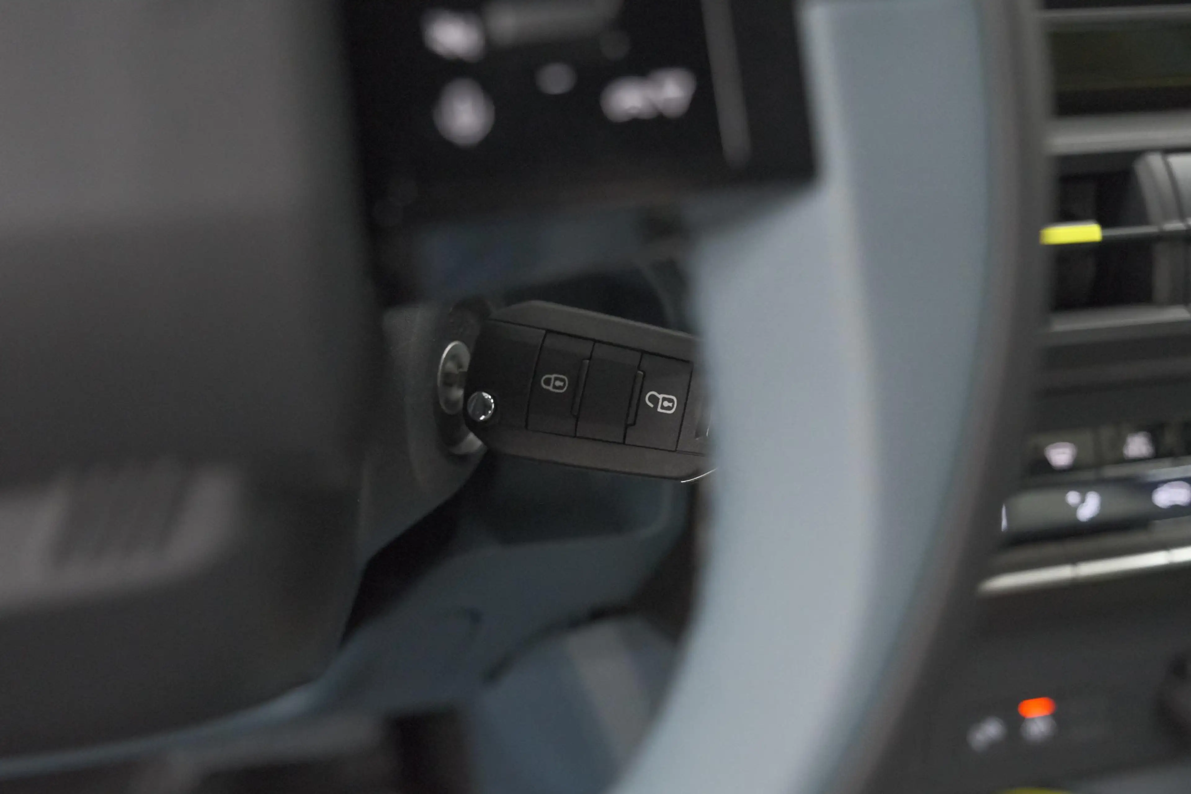 Fiat Grande Panda E La Prima 7 kW 44 kWh | 1 Fase | Camera | Navigat — photo 14