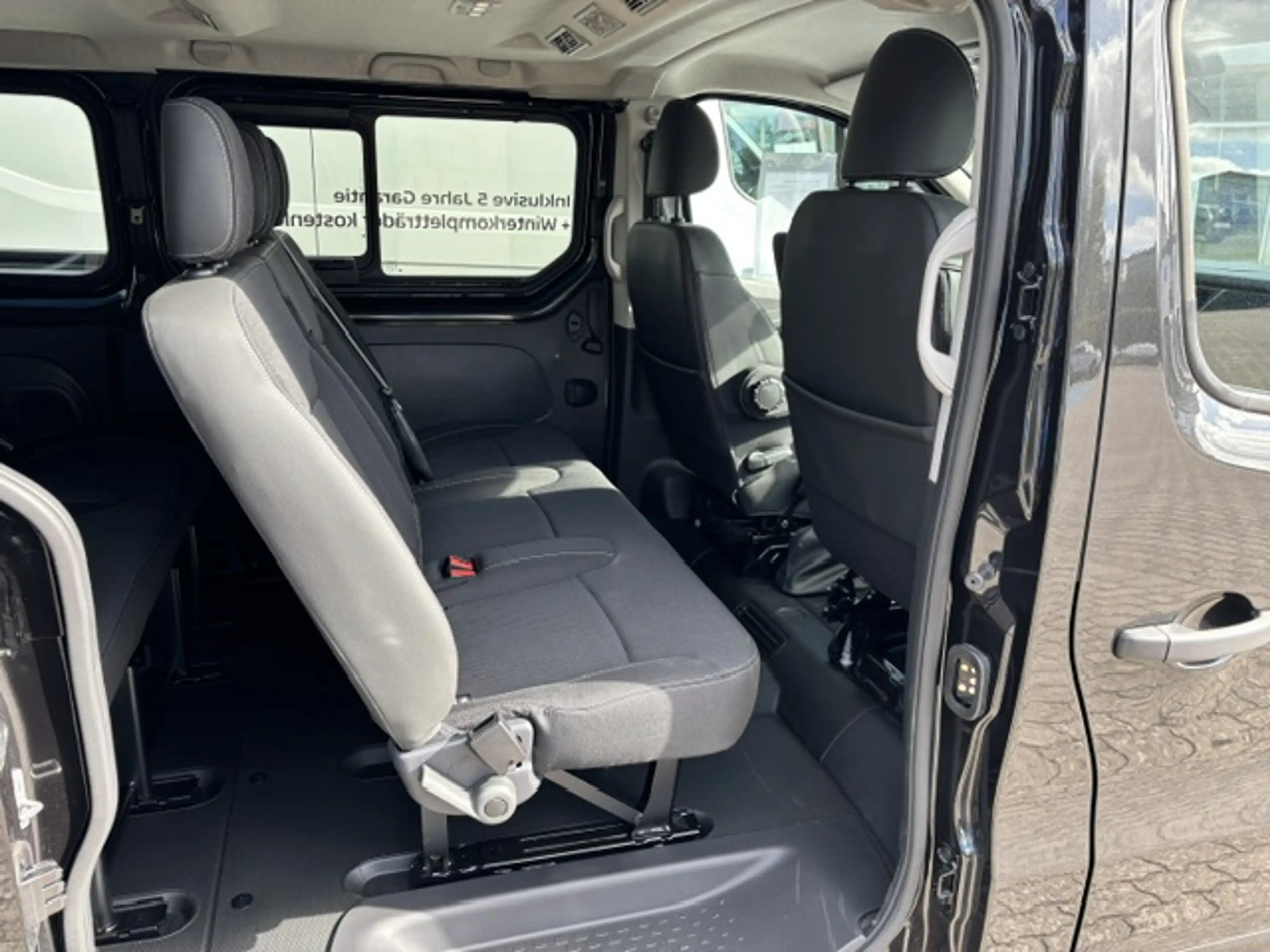 Nissan Primastar L1H1 2,8 dCi 170 (9-Si.) 9AT Tekna — photo 11