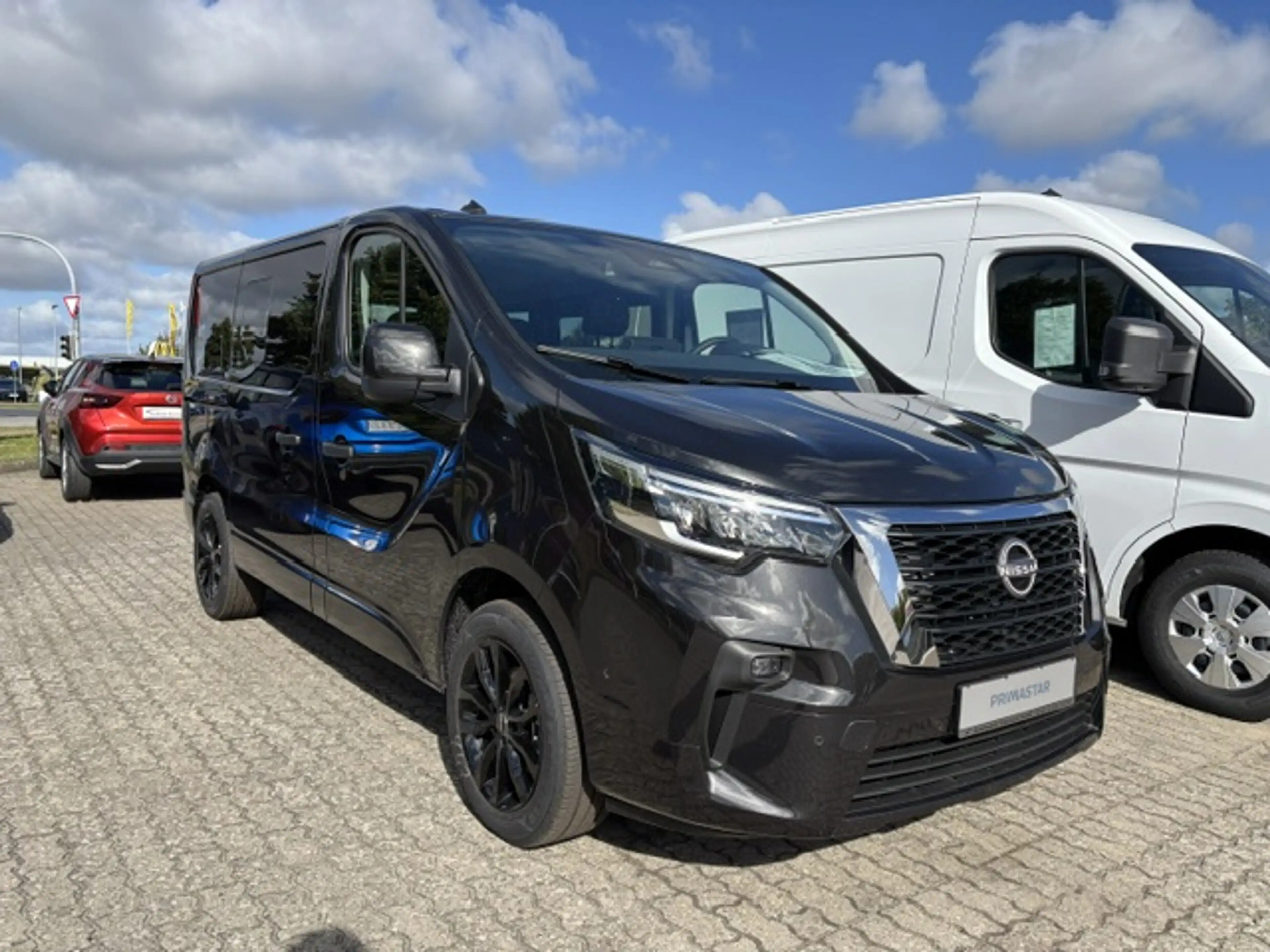 Nissan Primastar L1H1 2,8 dCi 170 (9-Si.) 9AT Tekna — photo 2