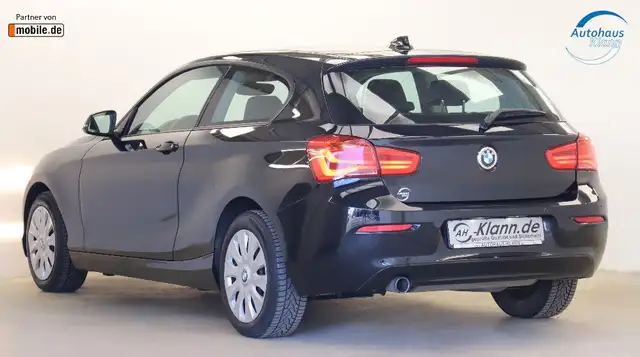 BMW 1 Series view 6