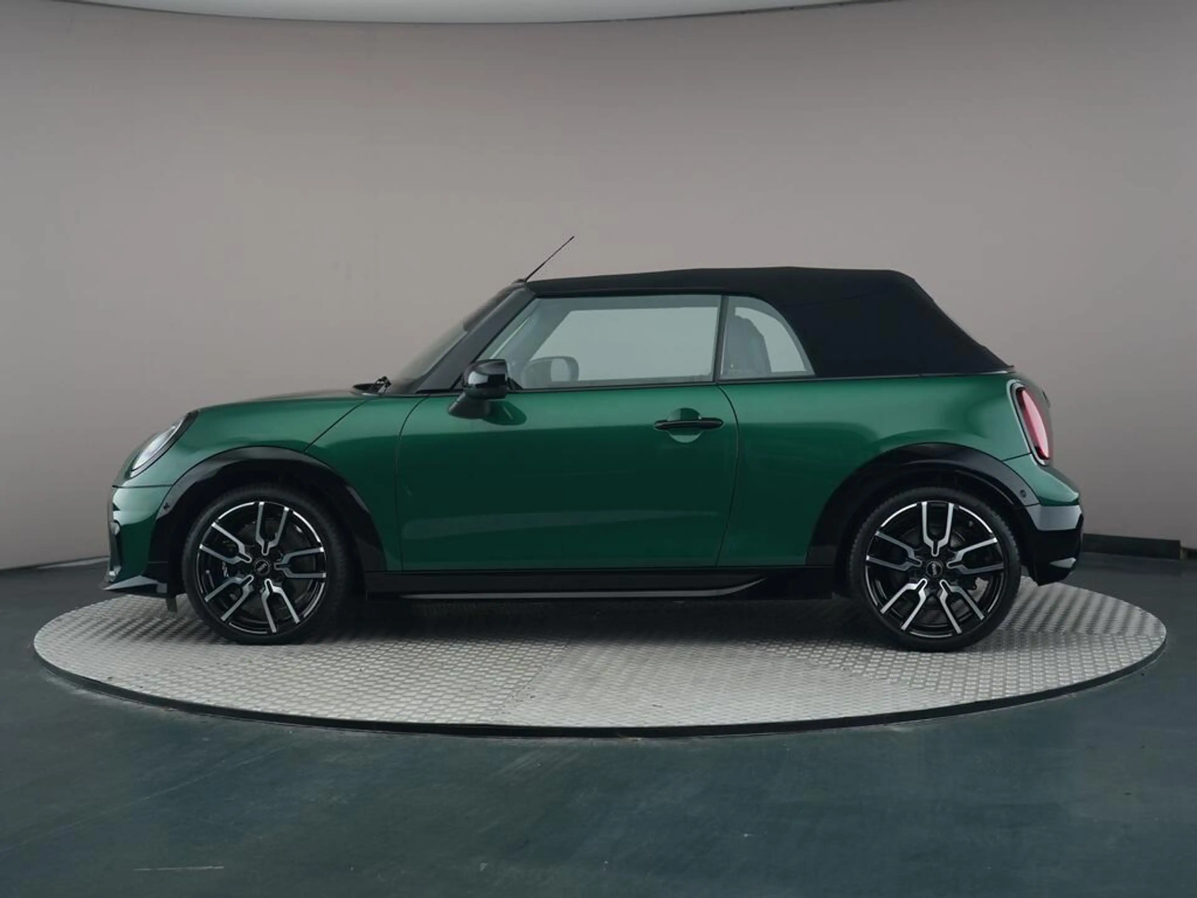 MINI Cooper S Cabrio 2.0 John Cooper Works XL — photo 7