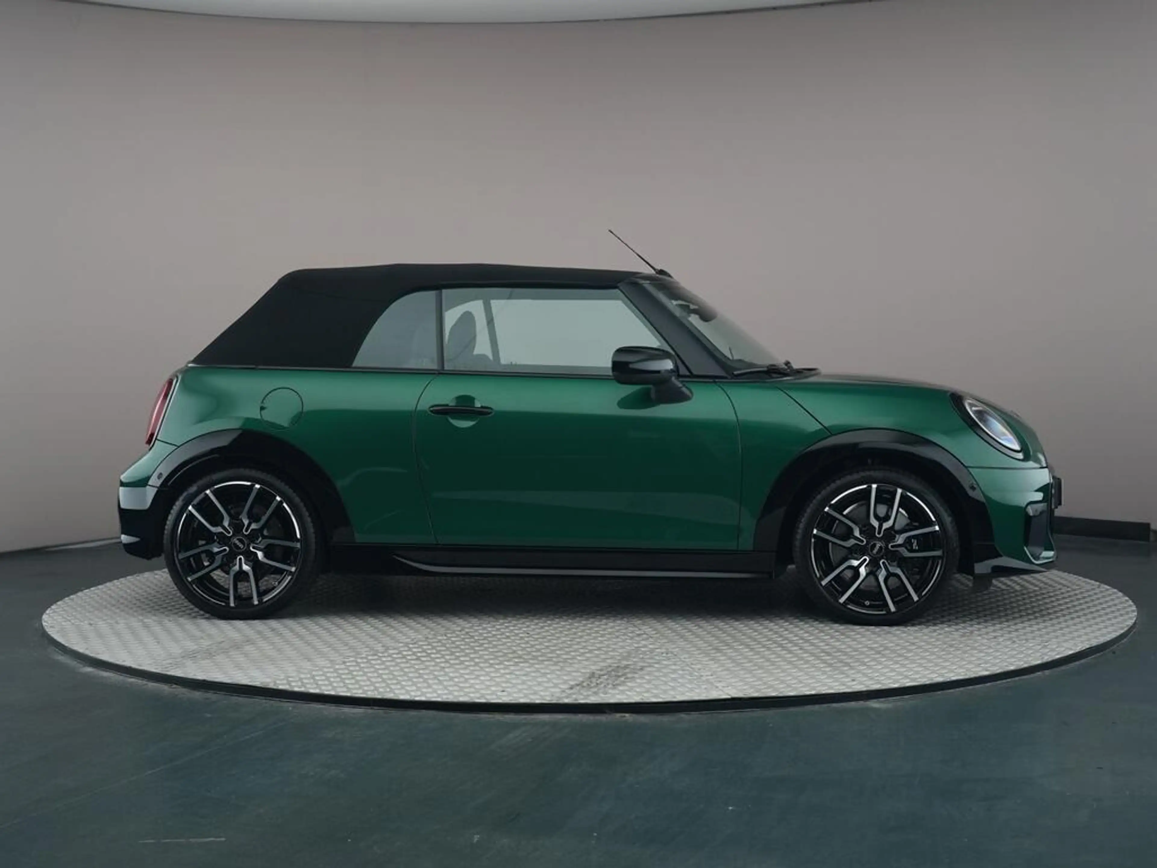 MINI Cooper S Cabrio 2.0 John Cooper Works XL — photo 8