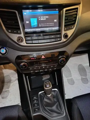 Hyundai Tucson view 8