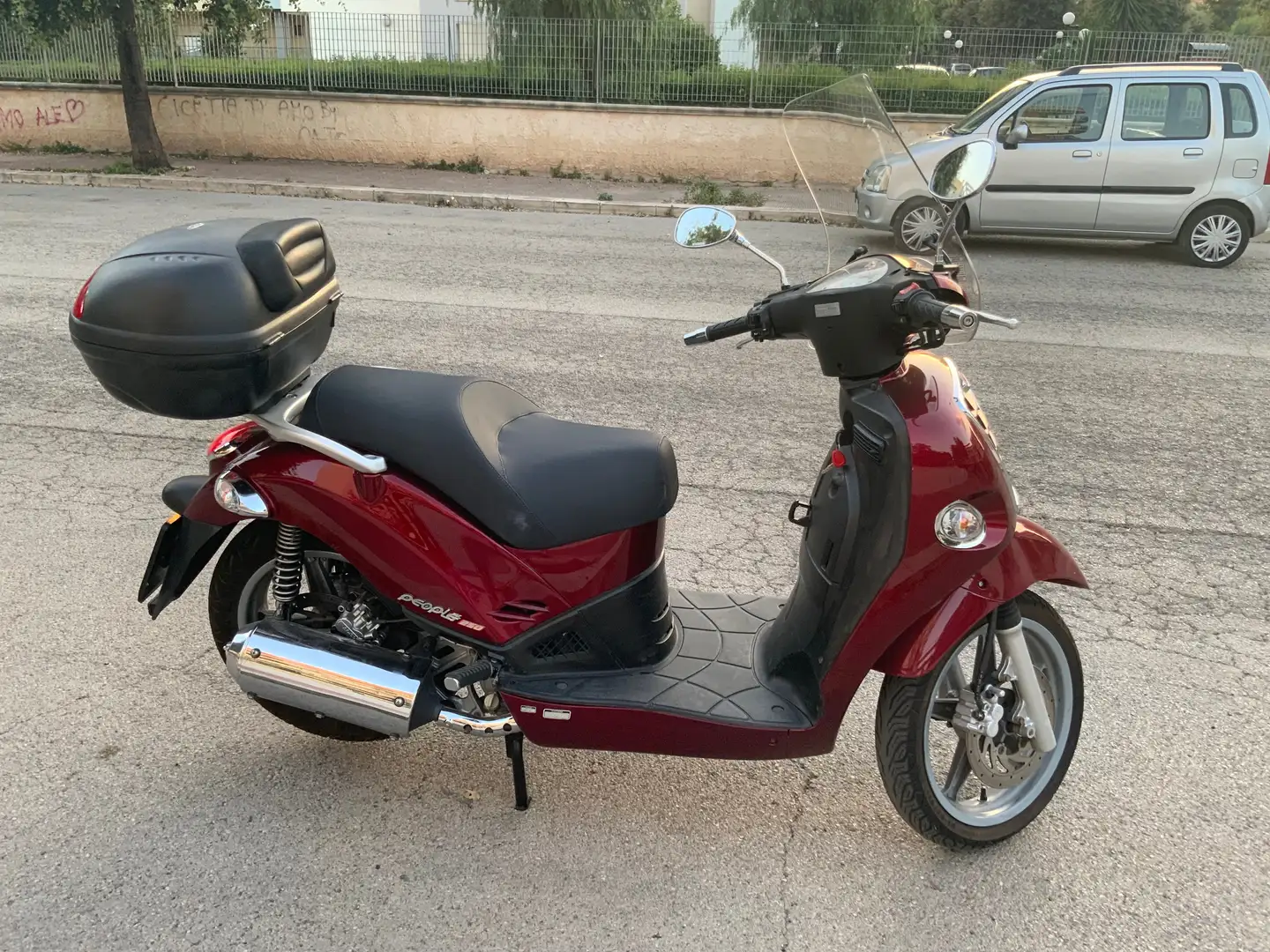 Kymco People S 250i Rosso - 2
