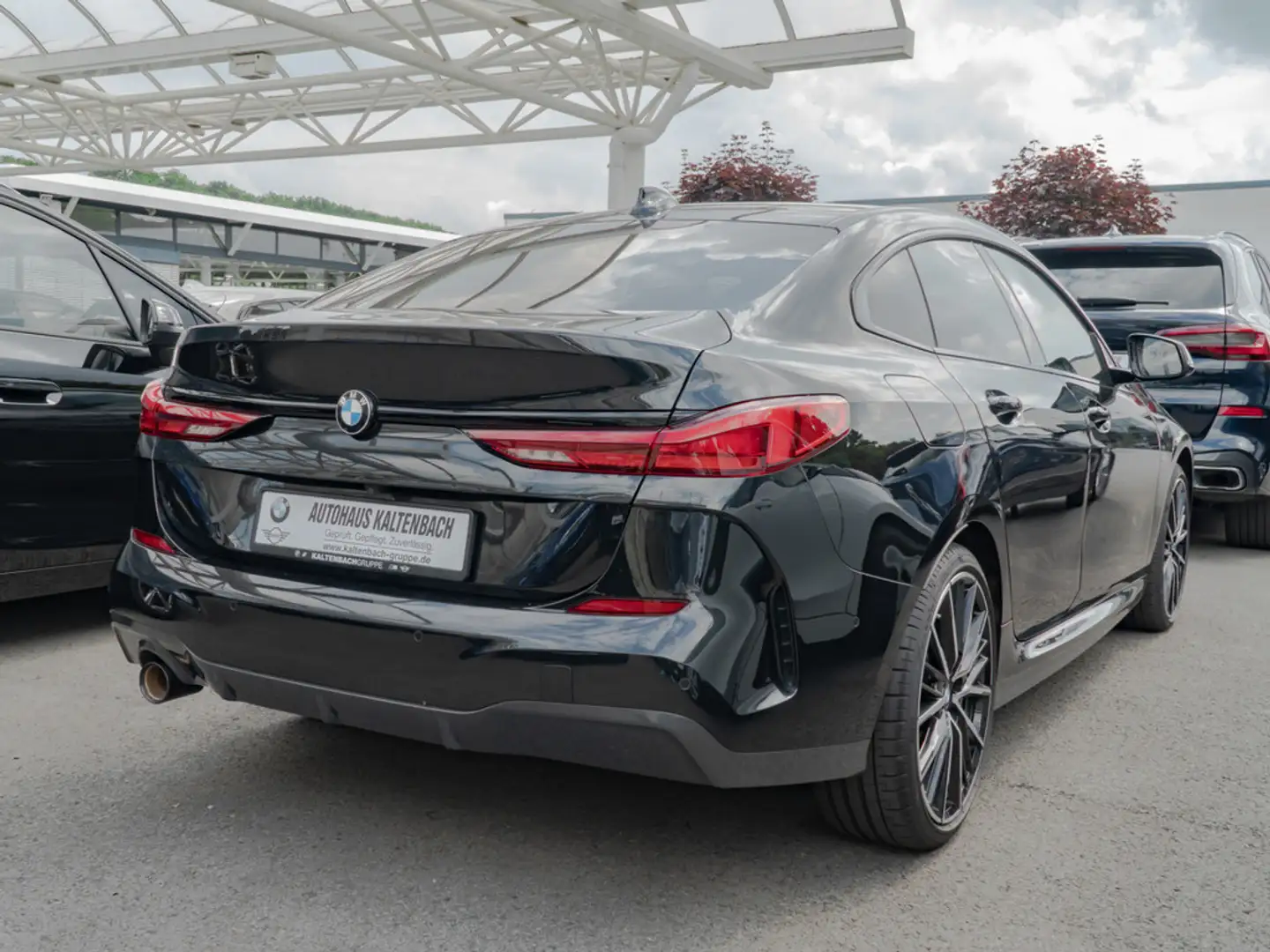 BMW 218 i Gran Coupe M-Sport LED ACC W-LAN NAVI Noir - 2