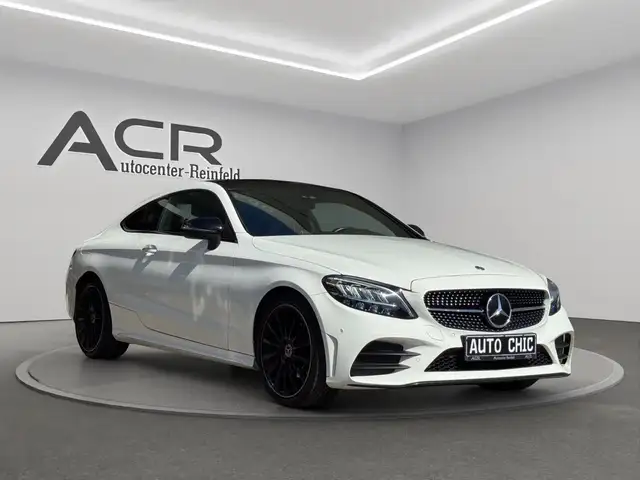 Mercedes-Benz C 200 COUPE *AMG LINE*I.HAND*MB-SCHECK*PANO*