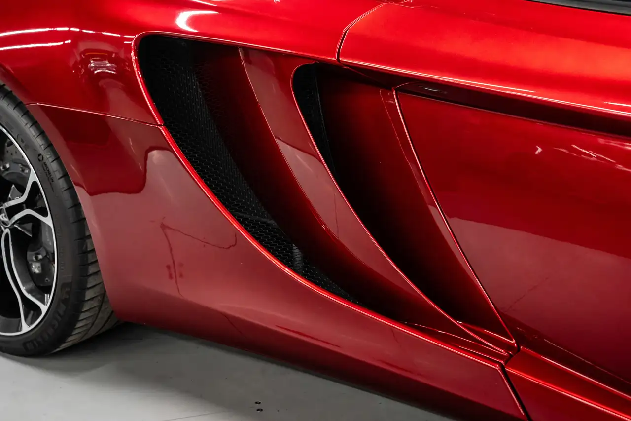 McLaren MP4-12C снимка McLaren MP4-12C