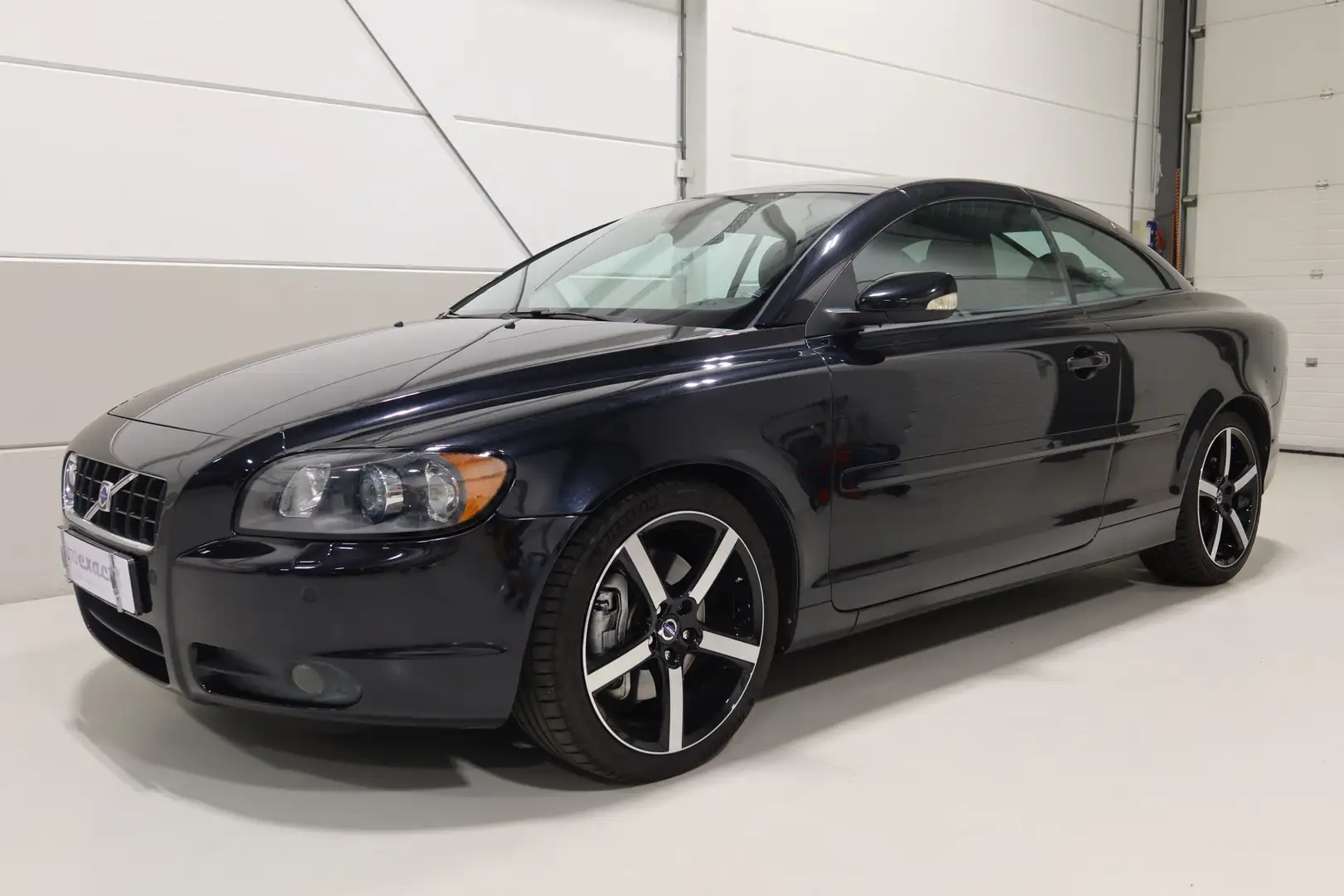 Volvo C70 Convertible 2.5 T5 Summum - Boekjes ingevuld aanwe Zwart - 2