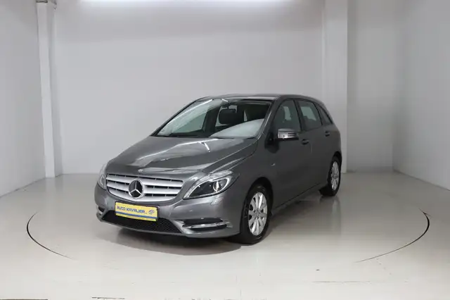 Mercedes-Benz B 200 BlueEFFICIENCY * Bi-Xenon * Sitzhzg. * PDC