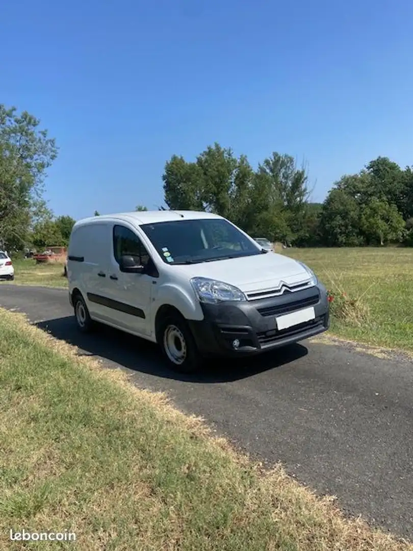 Citroen Berlingo v3 taille m bhdi 100 club Blanc - 2