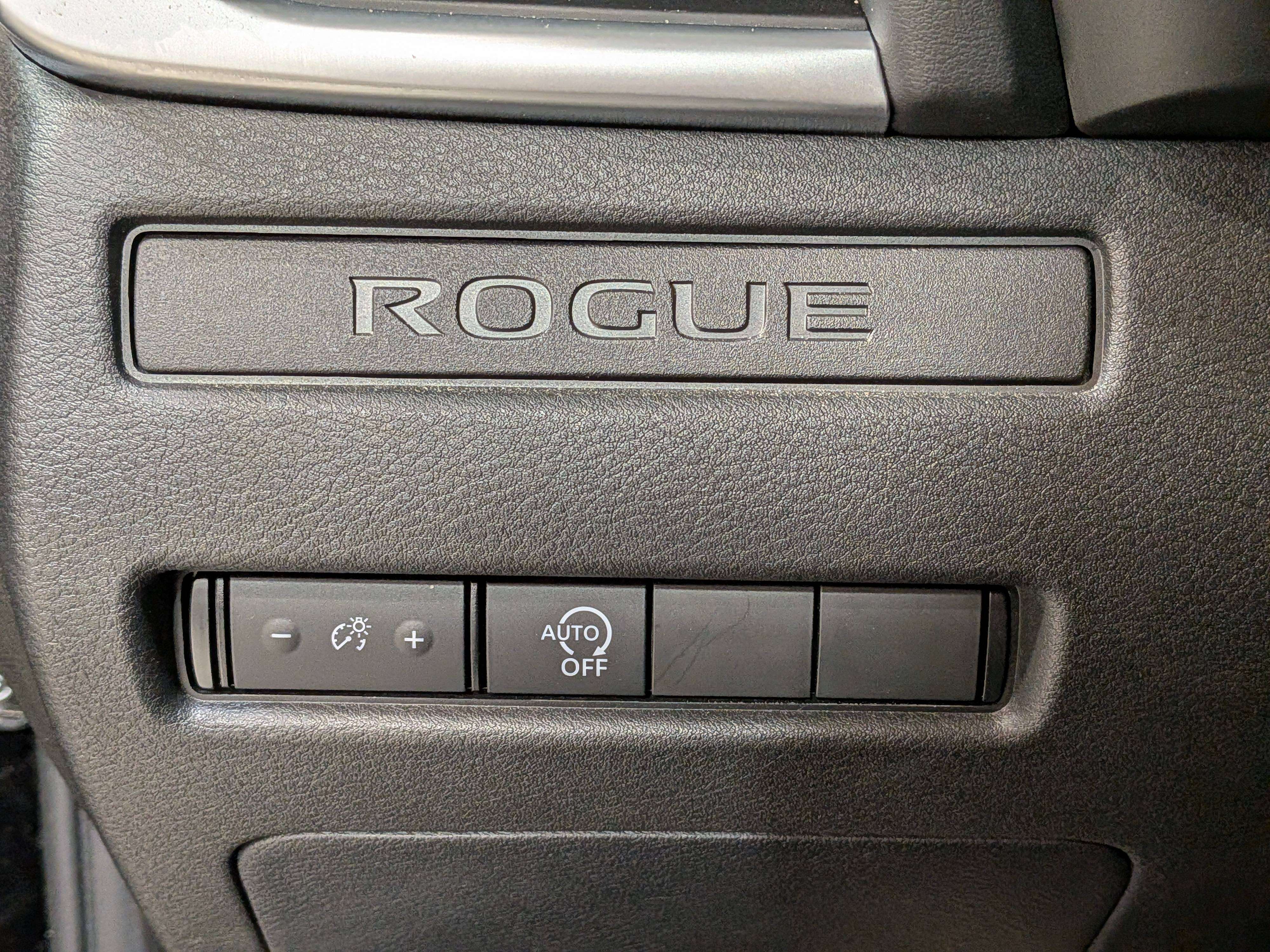 Nissan Rogue 2024