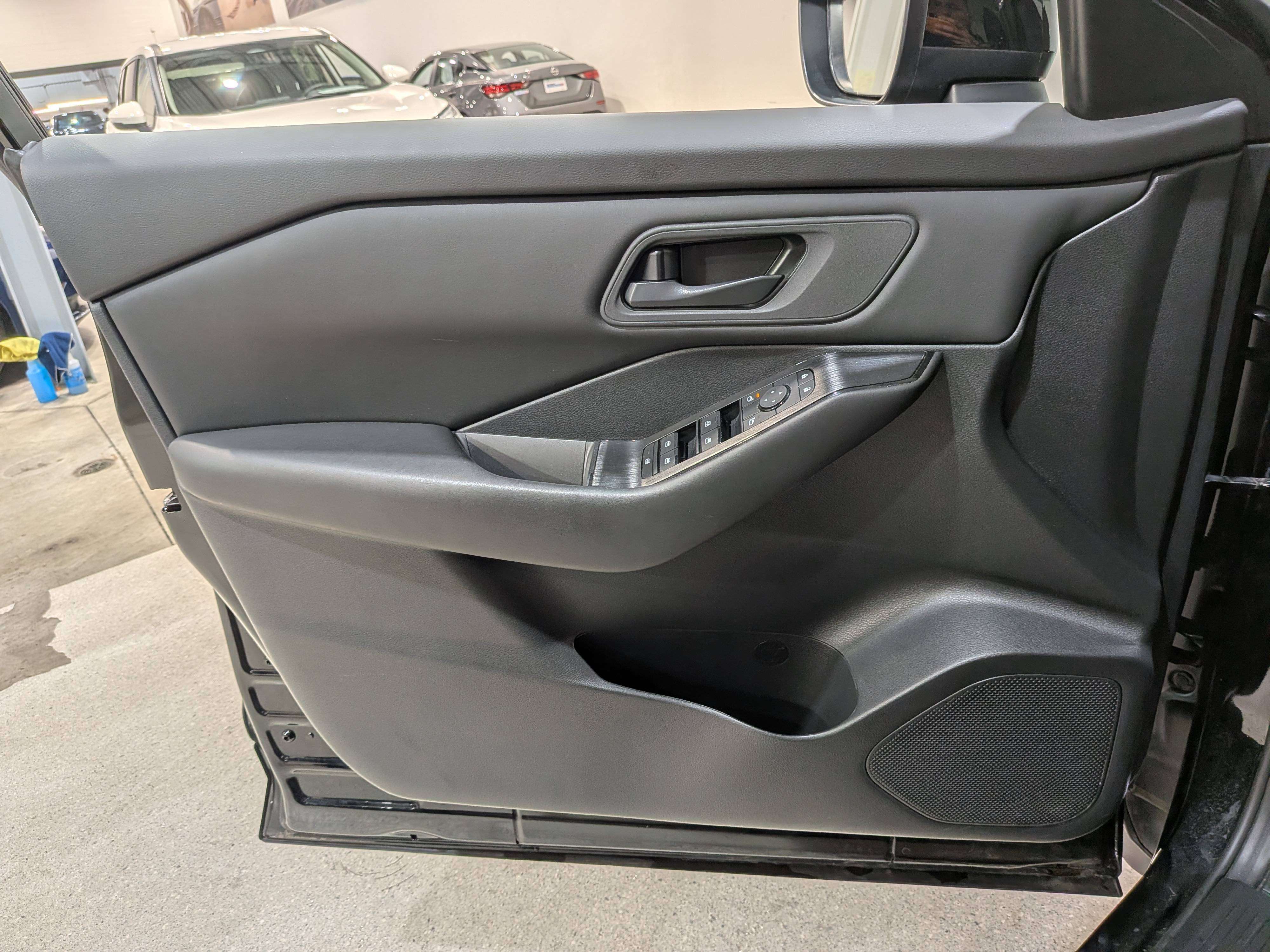 Nissan Rogue 2024