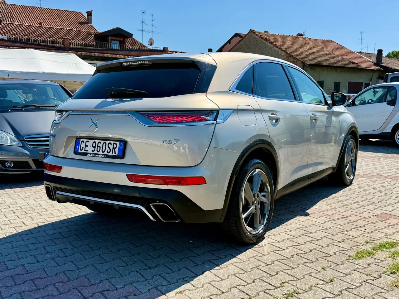 DS Automobiles DS 7 Crossback 2021
