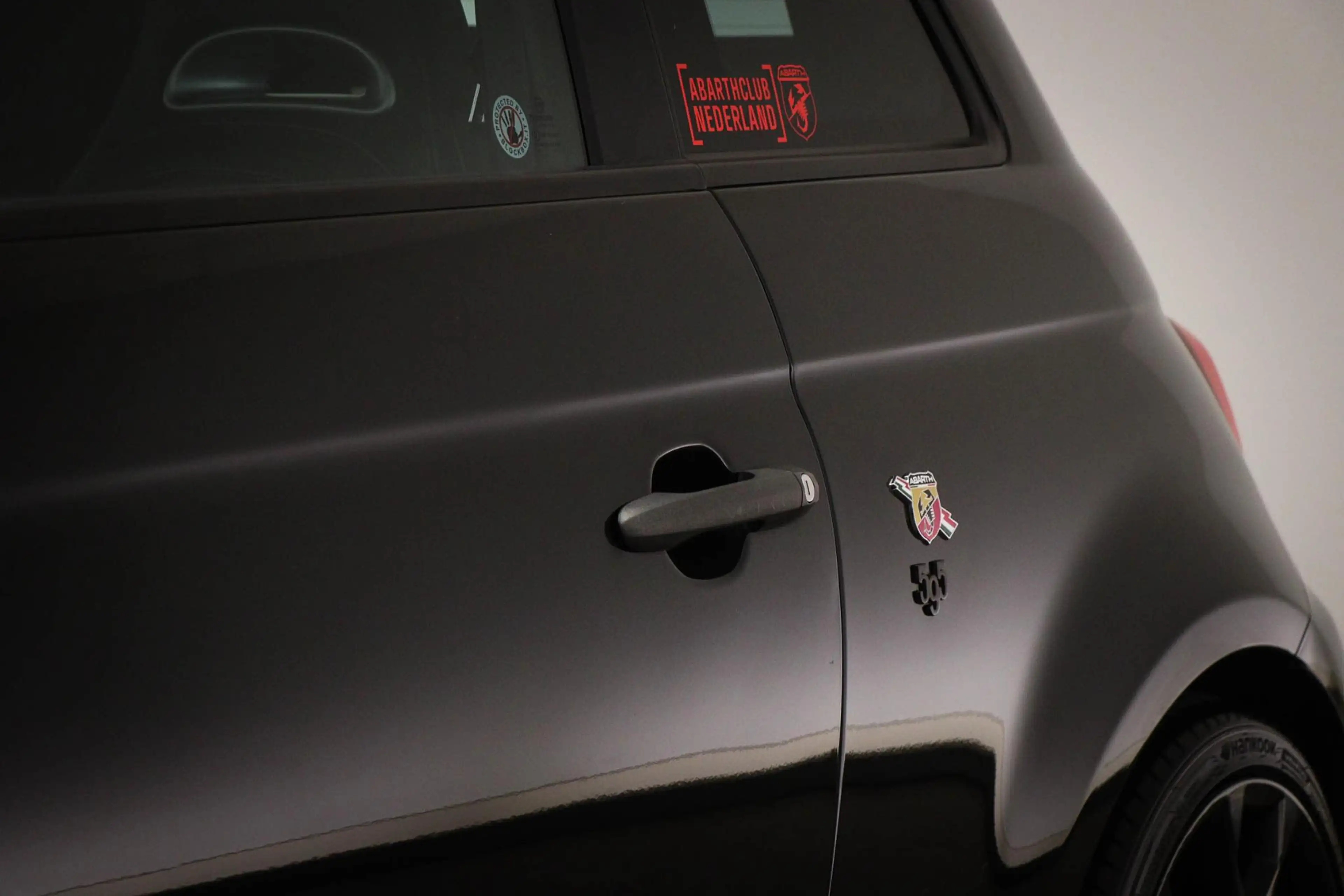 Fiat 500C Abarth 1.4 T-Jet Competizione | BEATS | CLIMA | LEDER — photo 23