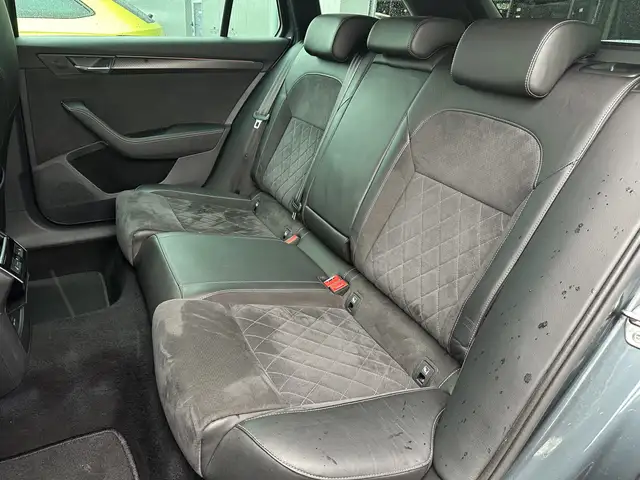 Skoda Superb view 15