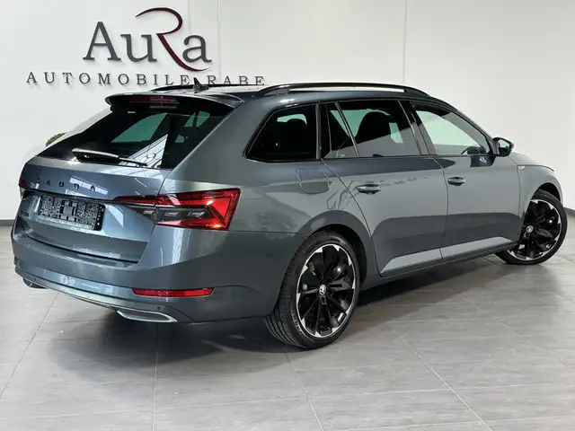 Skoda Superb view 4