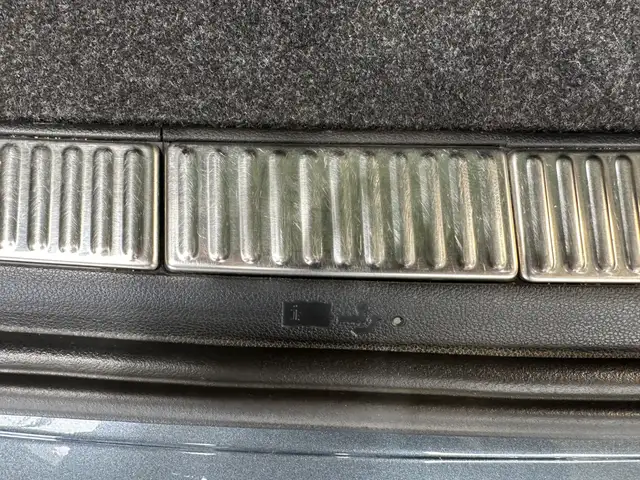 Skoda Superb view 9