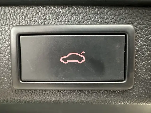 Skoda Superb view 7