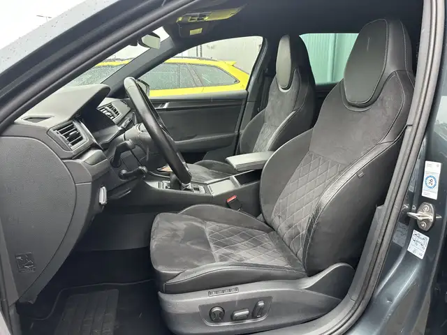 Skoda Superb view 13