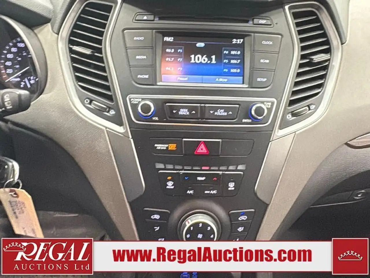 Hyundai SANTA FE снимка Hyundai SANTA FE
