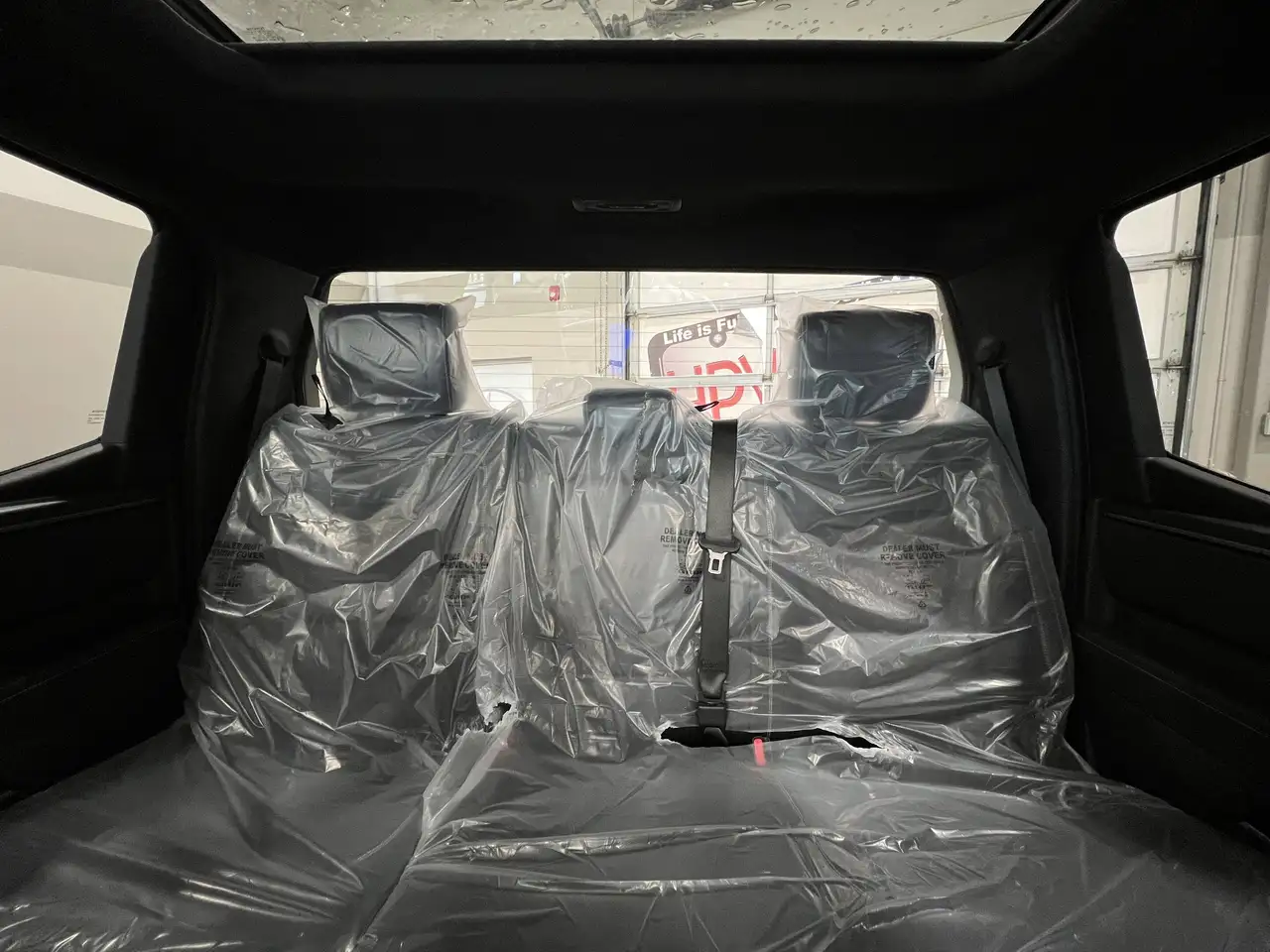 Toyota Tundra снимка Toyota Tundra