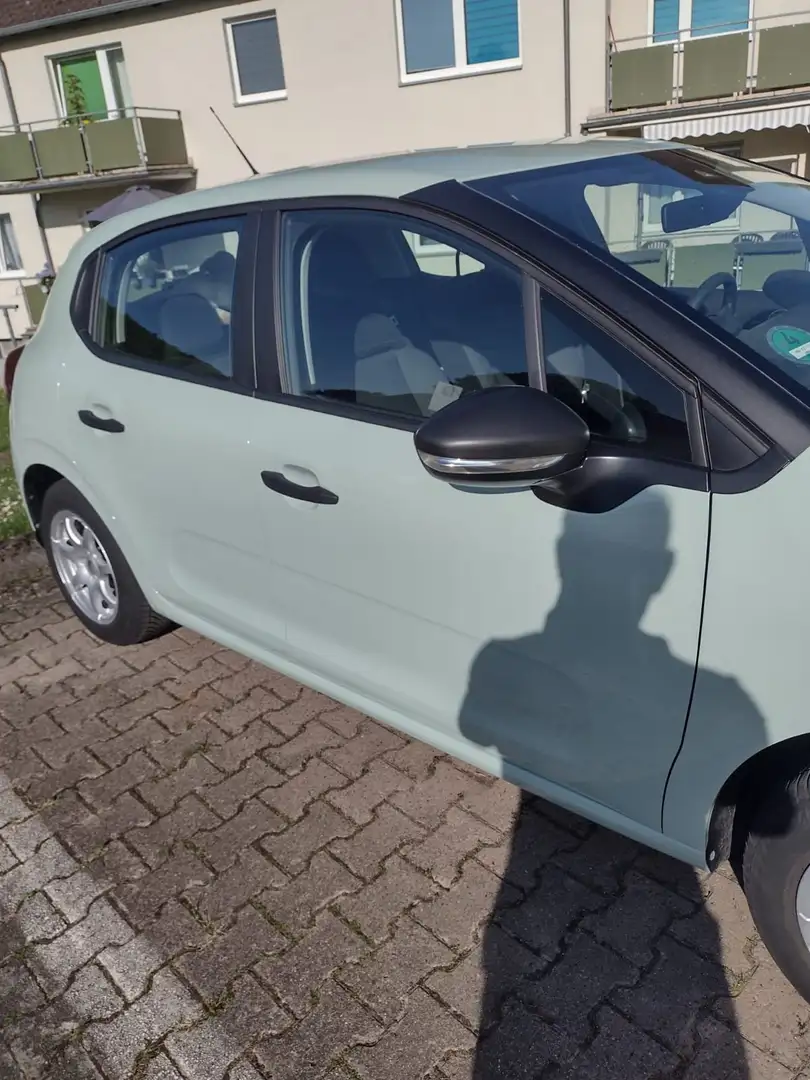 Citroen C3 C3 Pure Tech 83 S Grün - 1