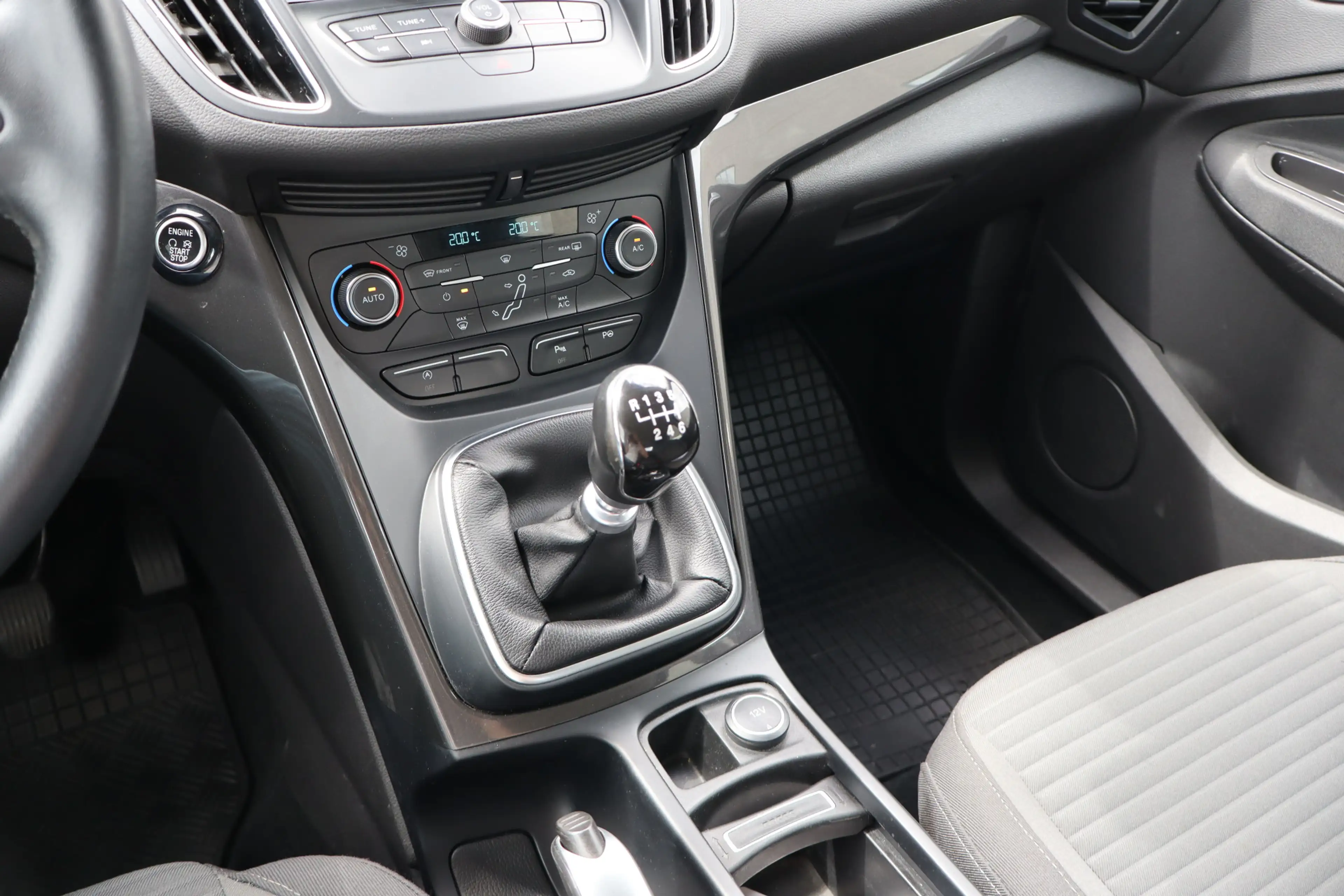 Ford Grand C-Max 1.0 Titanium 7 PersoonsAuto/Climatronic Airco/Trek — photo 18